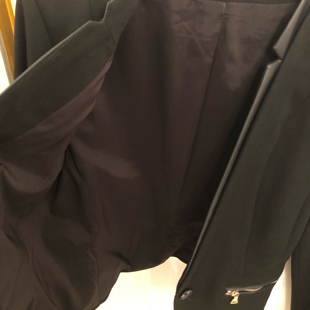 Express Jacket - Picture 4 of 7